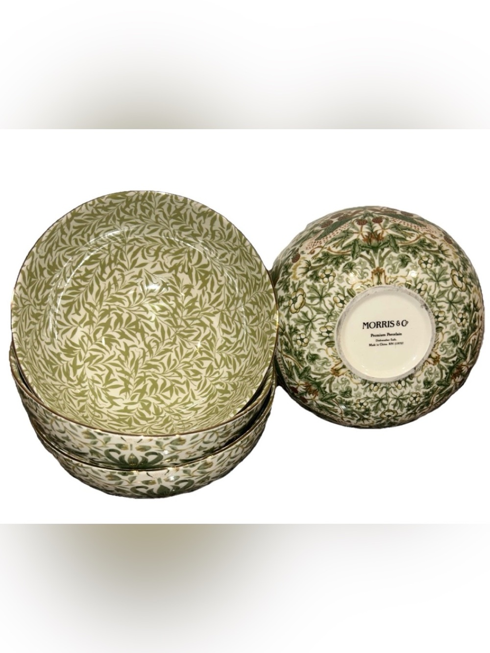 Morris & Co. Strawberry Thief ( Green  ) Cereal/Soup Bowls 4 Pc Set Gold Rim New